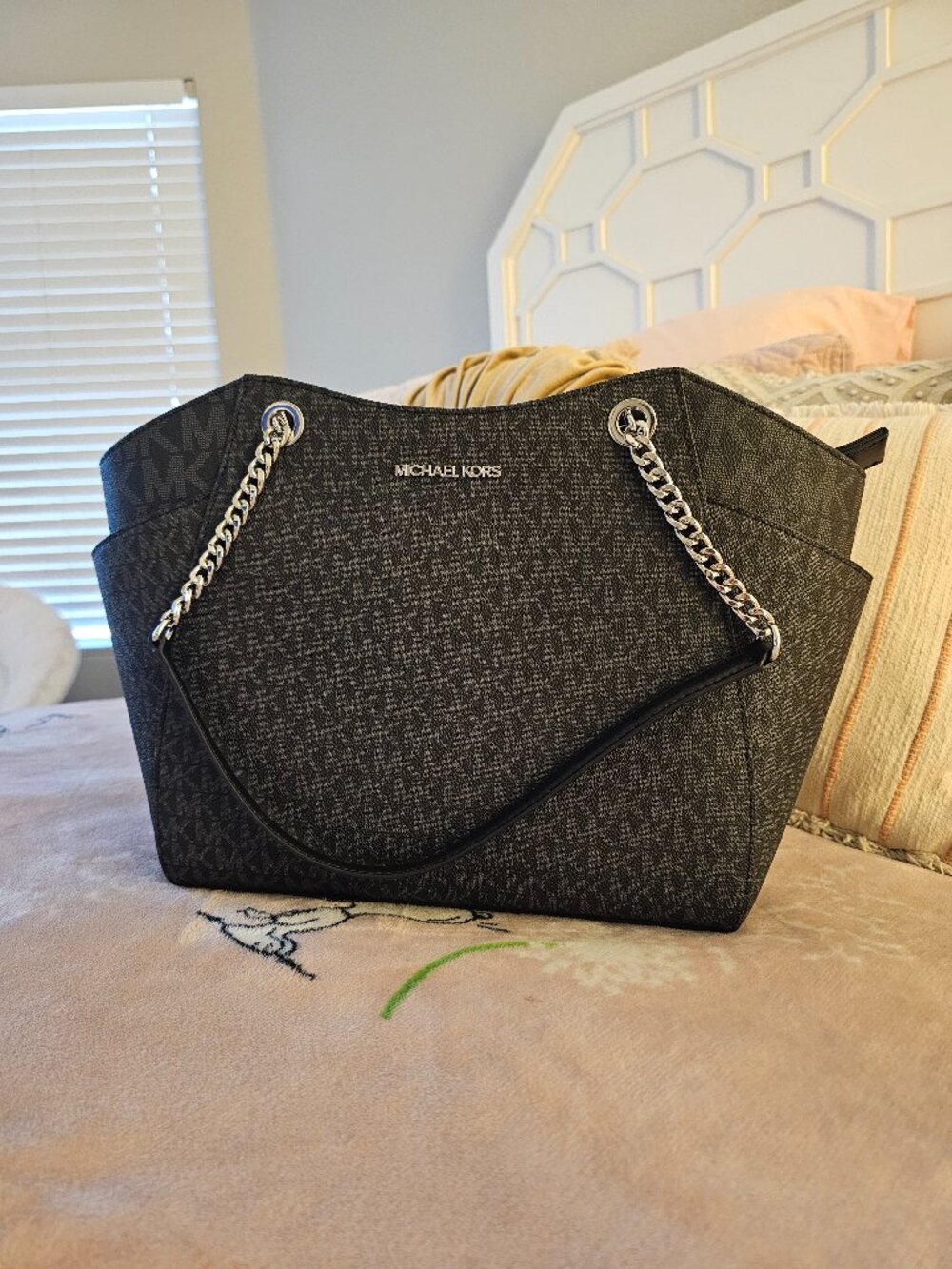 Michael Kors Jet Set Large Signature Logo Shoulder Bag